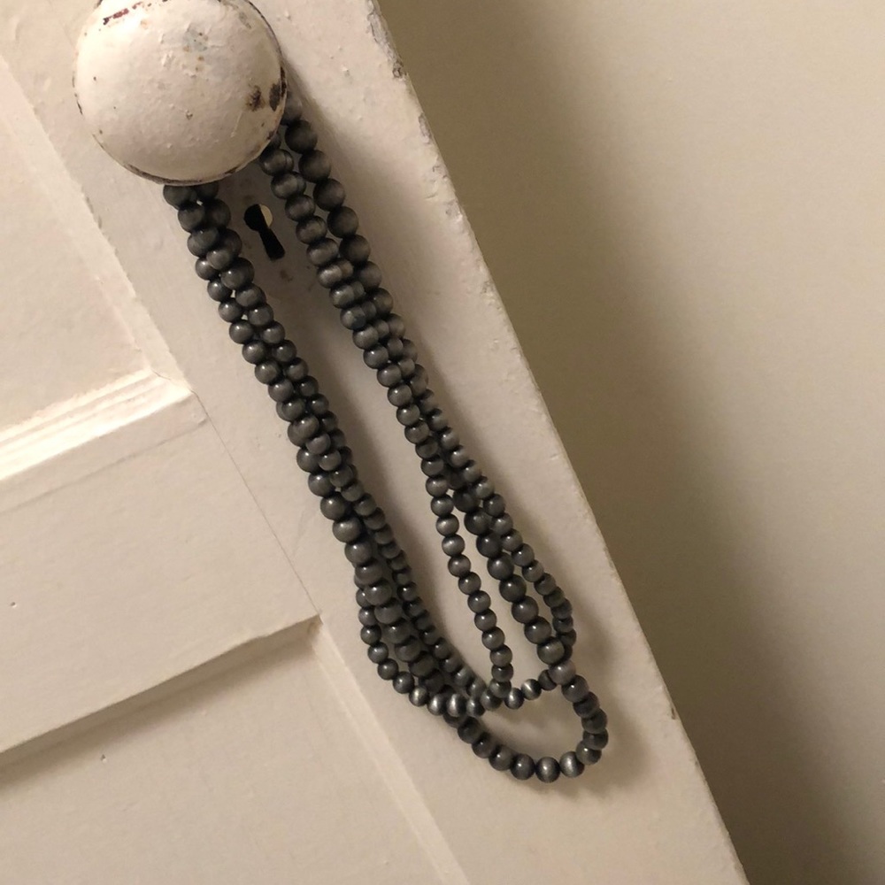Faux Navajo pearls